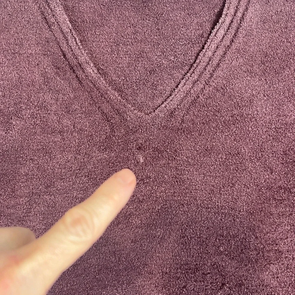 Barefoot Dreams Sweater Women's 1X Petite Cozy Chic V-Neck Plum Soft Loungewear‎
